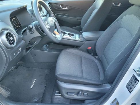 Certified 2023 Hyundai Kona SE image 23