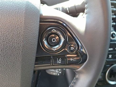 Used 2022 Toyota Prius Prime LE FWD image 23