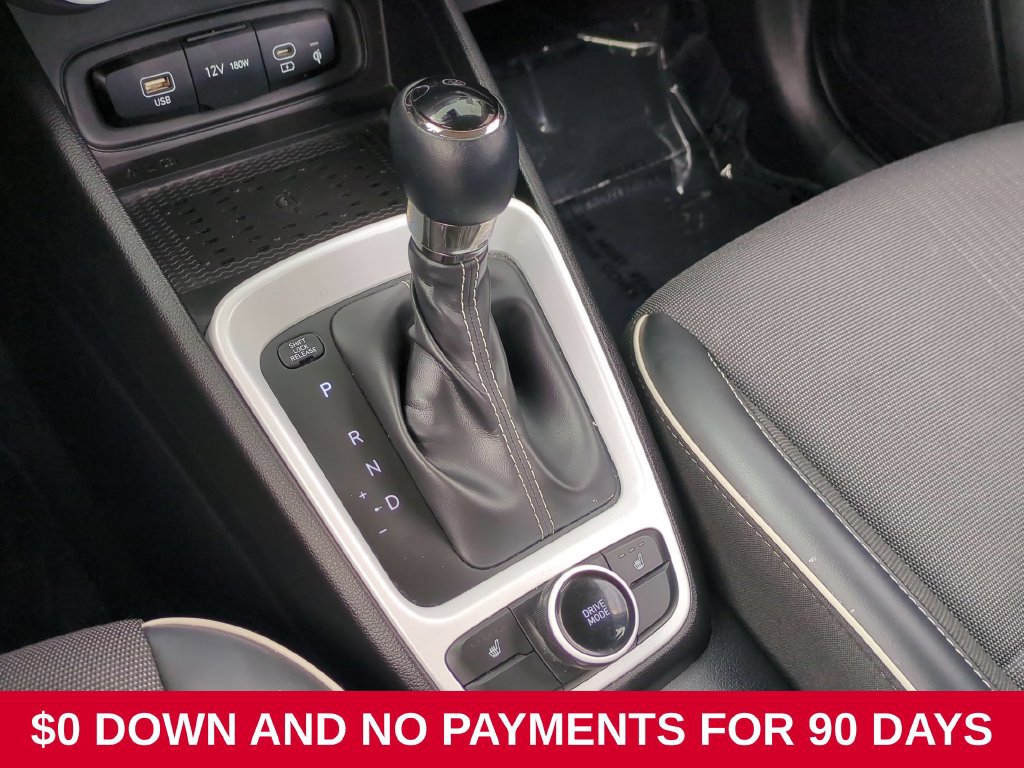 Used 2025 Hyundai Venue Limited FWD image 20