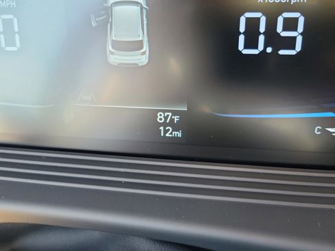 New 2026 Hyundai Venue SE image 16