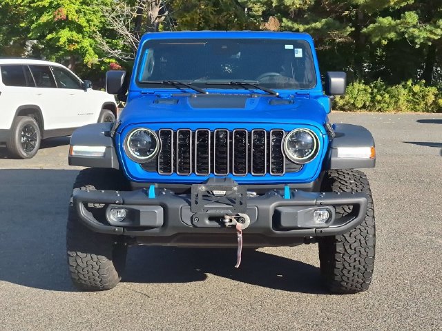 Used 2024 Jeep Wrangler Unlimited Rubicon 4xe w/ Capability Package AWD/4WD image 2