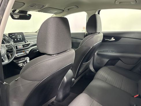 Used 2019 Kia Forte S image 28