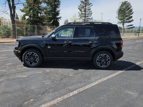 New 2026 Ford Bronco Sport Outer Banks AWD/4WD image 6