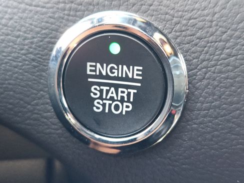 Used 2024 Ford Edge ST w/ Equipment Group 401A AWD/4WD image 21
