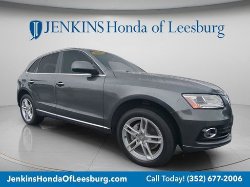 Used 2017 Audi Q5 2.0T Premium Plus w/ Technology Package image 2