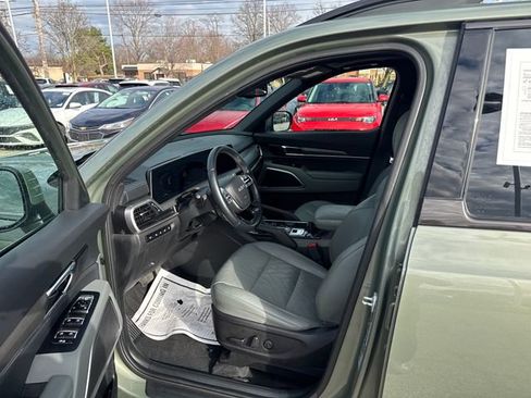 Certified 2024 Kia Telluride EX X-Line image 17