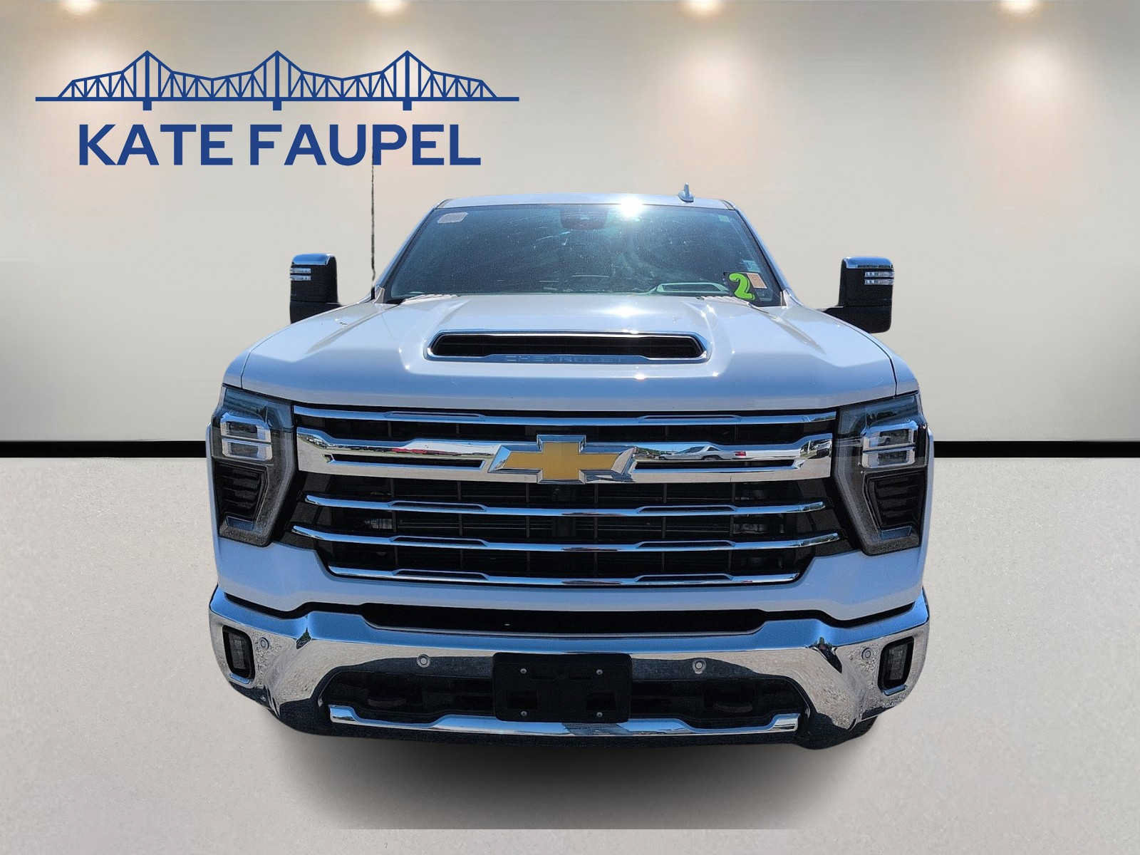 Used 2025 Chevrolet Silverado 2500 LTZ w/ LTZ Premium Package AWD/4WD image 2