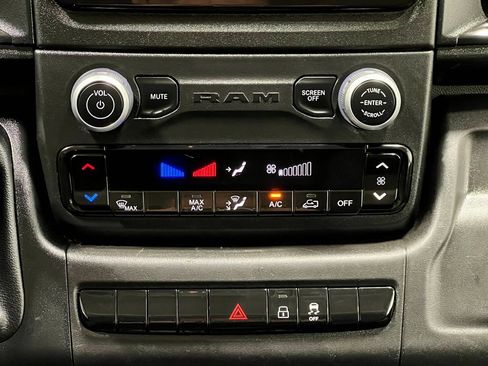 Used 2023 RAM ProMaster 3500 FWD image 24