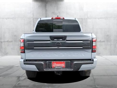 Certified 2025 Nissan Frontier PRO-4X w/ Pro Premium Package AWD/4WD image 6