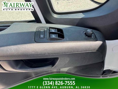 Used 2023 RAM ProMaster 2500 image 12