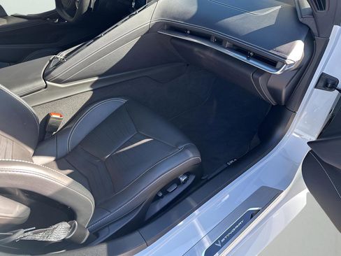 Used 2025 Chevrolet Corvette Stingray Preferred Conv w/ Z51 Performance Package image 14