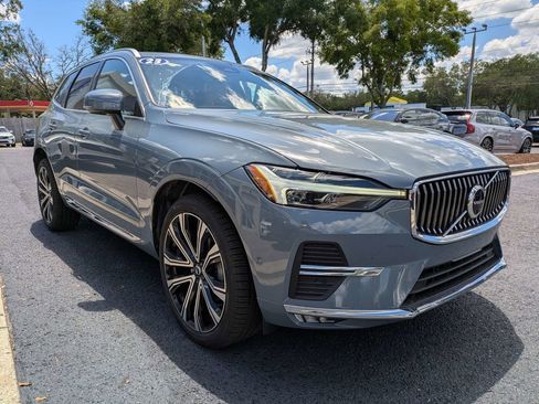 Certified 2023 Volvo XC60 B5 Ultimate w/ Protection Package Premier AWD/4WD image 8