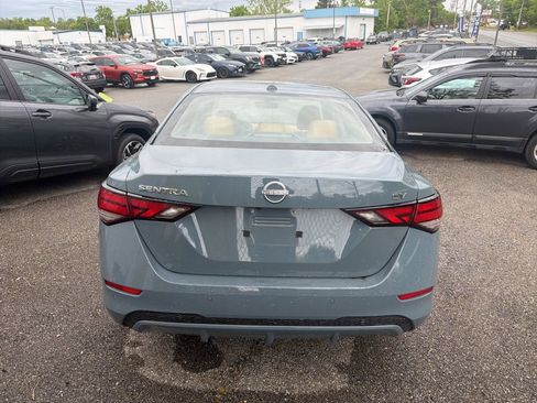 Used 2024 Nissan Sentra SV w/ SV Premium Package FWD image 8