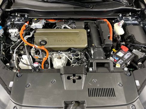 Used 2025 Honda CR-V Sport image 10