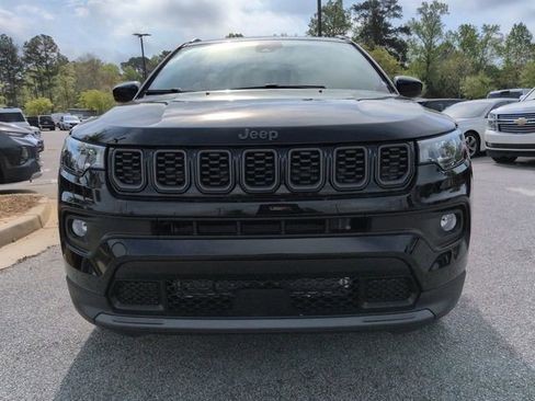 New 2026 Jeep Compass Latitude image 8