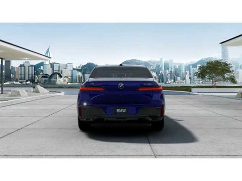 New 2026 BMW i7 xDrive60 w/ Executive Package AWD/4WD image 5