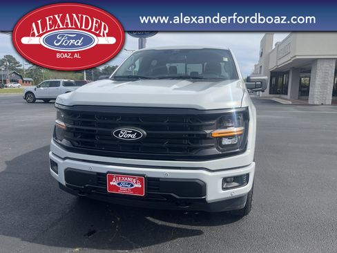 New 2026 Ford F150 XLT w/ Equipment Group 302A MID image 5