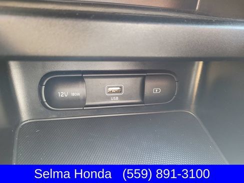 Used 2024 Kia Forte LXS w/ LXS Technology Package FWD image 19