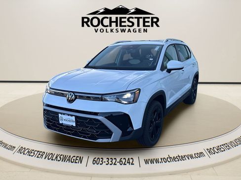 New 2026 Volkswagen Taos SEL AWD/4WD image 2