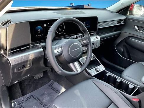 New 2026 Hyundai Kona Limited FWD image 6