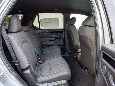 New 2026 Honda Pilot Sport image 14
