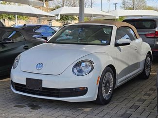 Used 2013 Volkswagen Beetle 2.5 video 1
