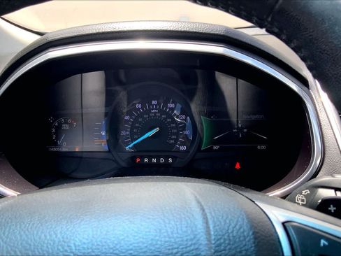Used 2018 Ford Edge Titanium w/ Equipment Group 301A FWD image 17