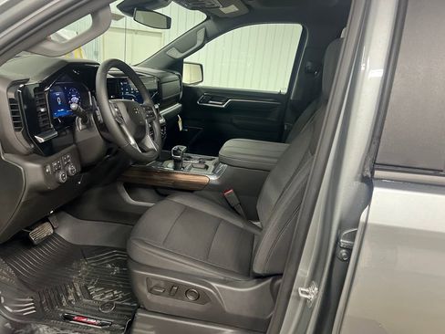 New 2026 Chevrolet Silverado 1500 RST w/ True North Edition Plus image 12