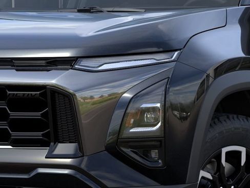 New 2027 Chevrolet Equinox ACTIV w/ Safety and Technology Package FWD image 10