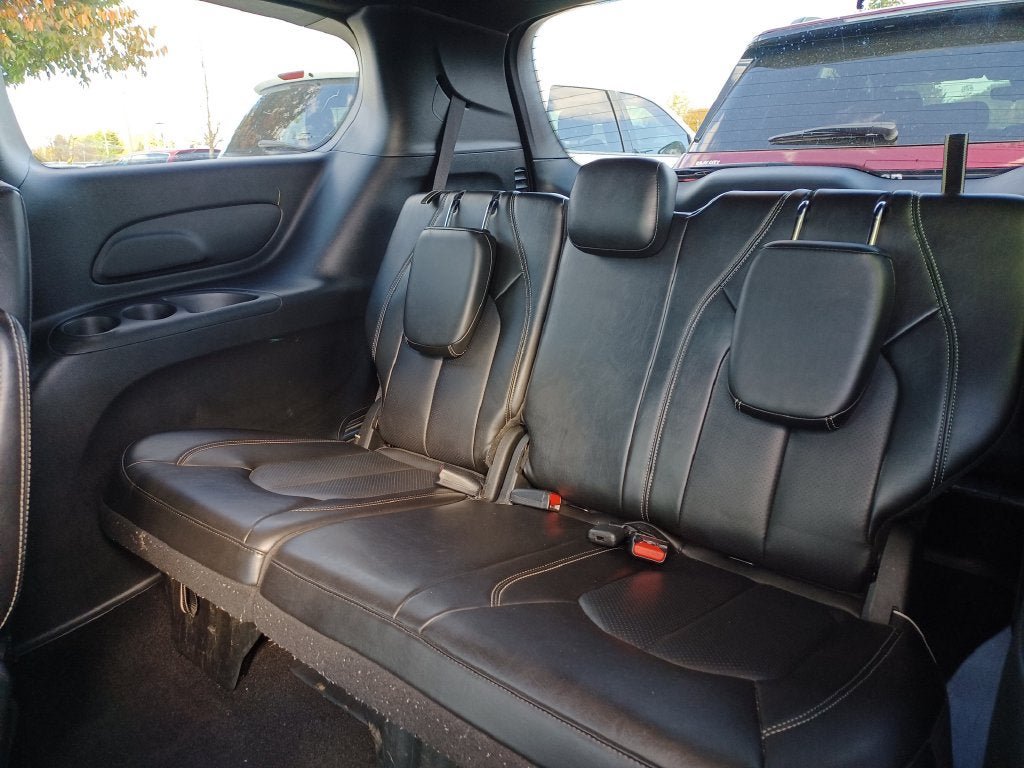 Used 2025 Chrysler Pacifica Select FWD image 28