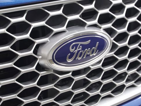 Used 2024 Ford Edge SEL w/ Convenience Package image 15