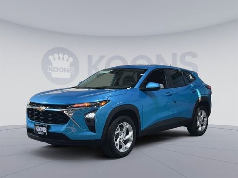 New 2026 Chevrolet Trax LS w/ LS Convenience Package image 5