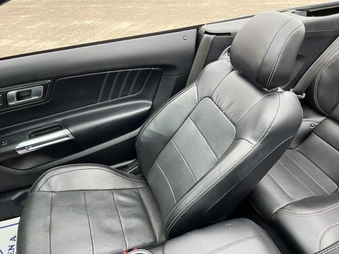 Used 2020 Ford Mustang Premium image 14