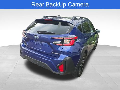 Used 2025 Subaru Crosstrek 2.5i Premium AWD/4WD image 6