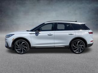 New 2026 Lincoln Corsair Reserve video 2