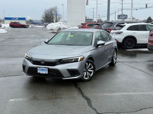 Used 2023 Honda Civic LX image 2
