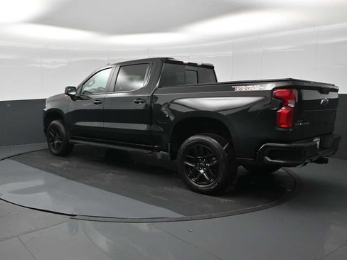 Used 2022 Chevrolet Silverado 1500 LT Trail Boss w/ Convenience Package II image 6