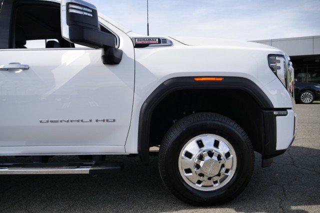 Used 2026 GMC Sierra 3500 Denali w/ Denali Reserve Package AWD/4WD image 42