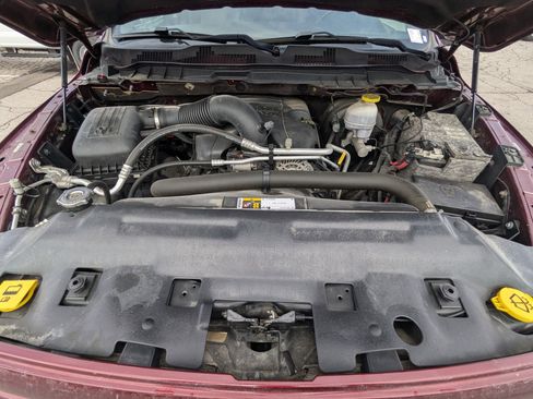 Used 2018 RAM 1500 Sport image 32