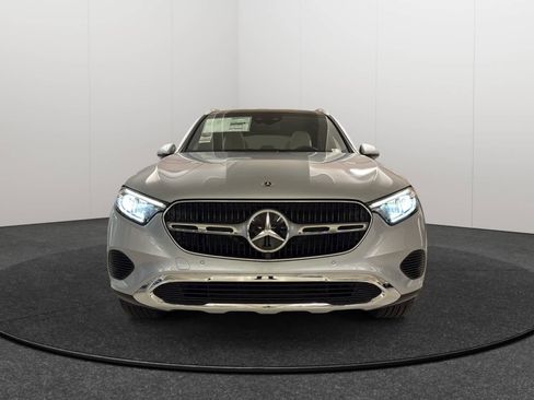 New 2026 Mercedes-Benz GLC 300 4MATIC image 2