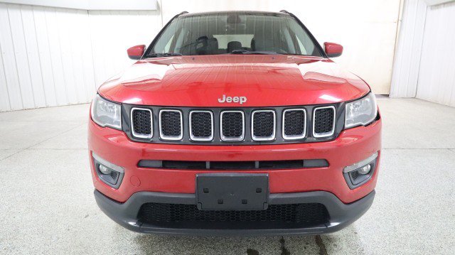 Used 2018 Jeep Compass Latitude w/ Popular Equipment Group AWD/4WD image 7