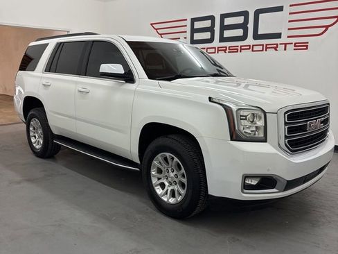Used 2020 GMC Yukon SLT image 2