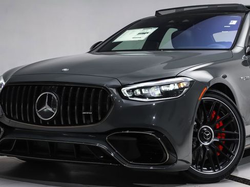 New 2026 Mercedes-Benz S 63 AMG S image 2
