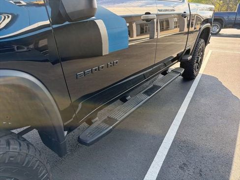 Used 2025 Chevrolet Silverado 2500 Custom w/ Custom Convenience Package image 6