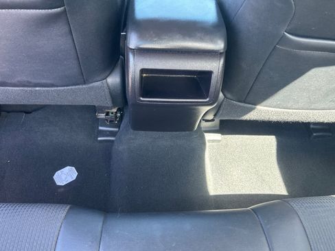 Used 2017 Toyota Camry SE image 14