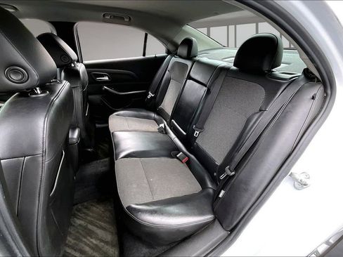 Used 2015 Chevrolet Malibu LT w/ Power Convenience Package FWD image 26