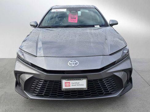 Certified 2025 Toyota Camry LE image 8