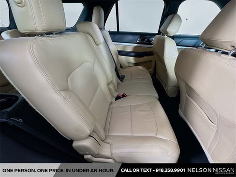 Used 2017 Ford Explorer XLT w/ Equipment Group 202A image 28