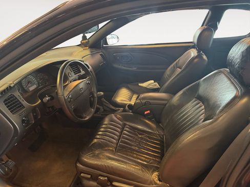 Used 2004 Chevrolet Monte Carlo SS w/ Preferred Equipment Group FWD image 9