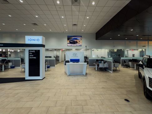 New 2026 Hyundai Venue SEL FWD image 49
